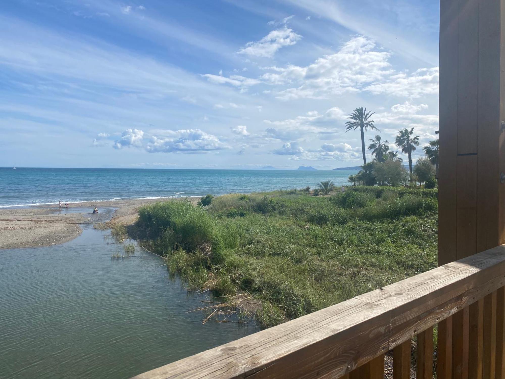 Bahia De エステポナ エクステリア 写真